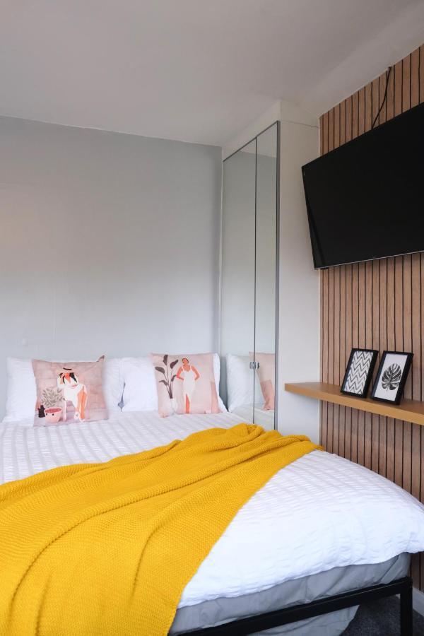 Bee Stays - Northway House Warrington  Luaran gambar